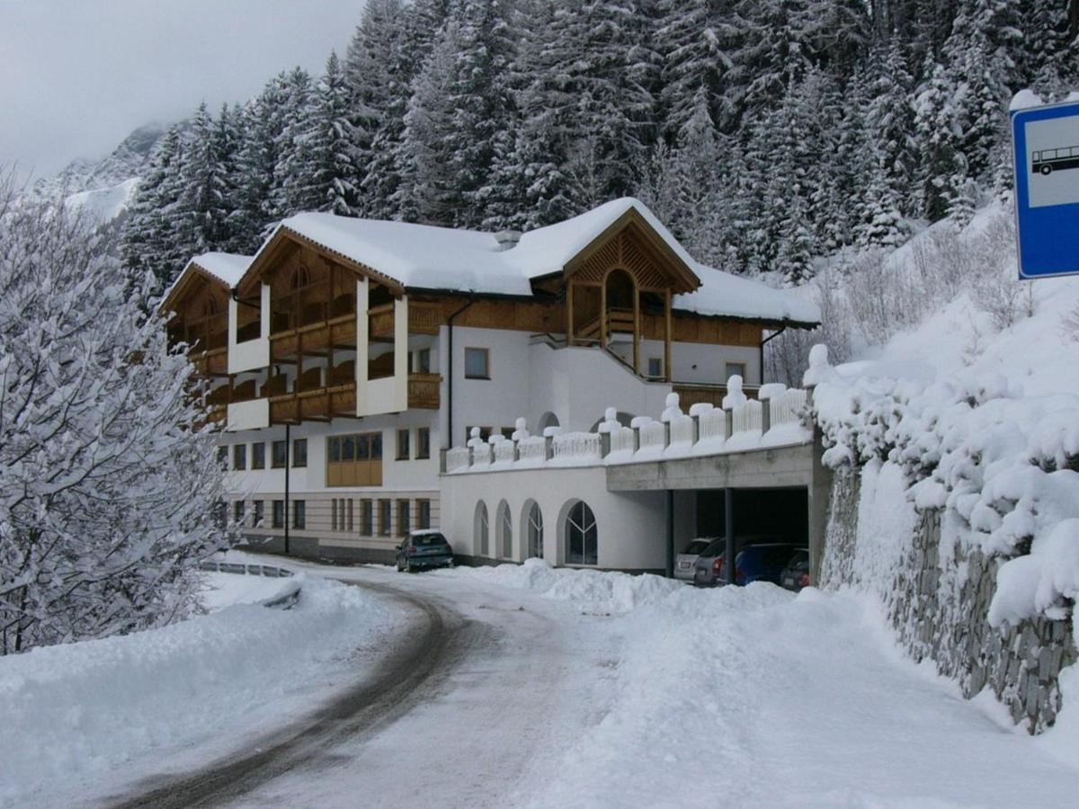 Hotel Kranebitt Val di Vizze Eksteriør billede