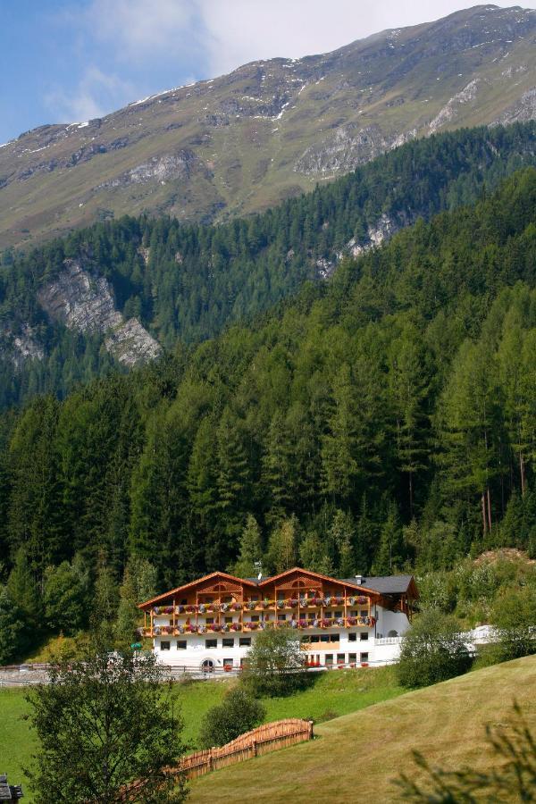 Hotel Kranebitt Val di Vizze Eksteriør billede