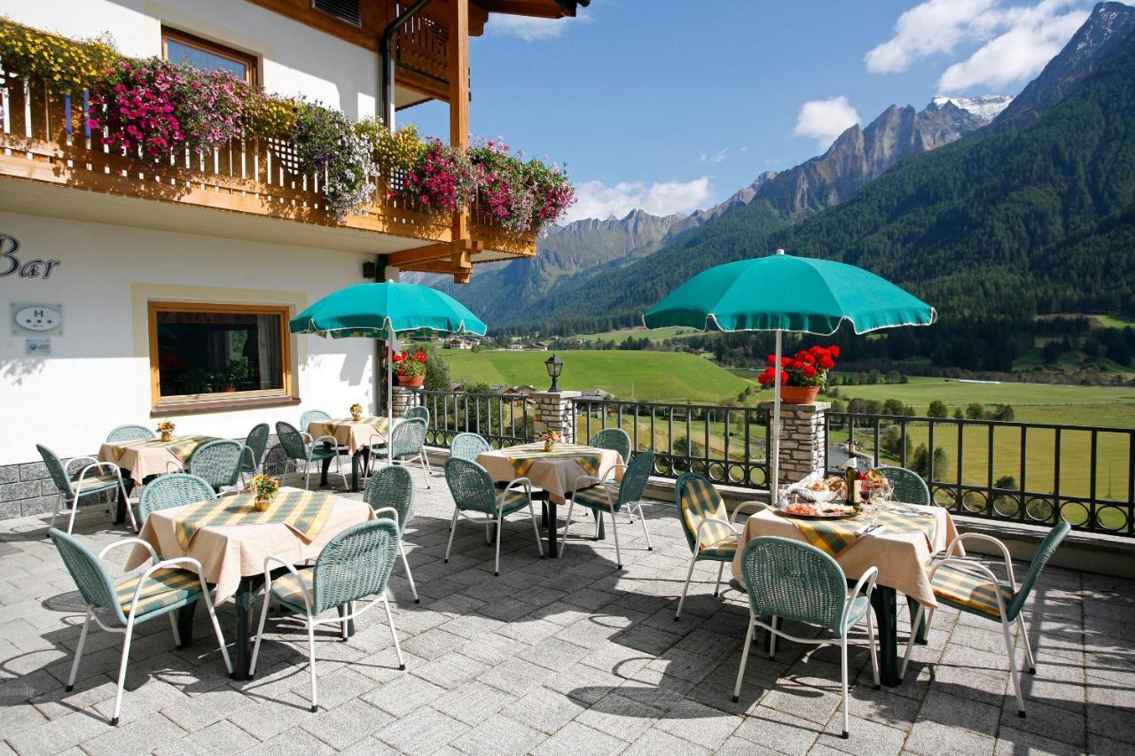 Hotel Kranebitt Val di Vizze Eksteriør billede